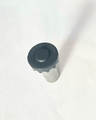 Remache Tubular Metálico con Cabeza de Plástico Antiaflojamiento | Pin de Localización de Precisión para Automoción y Muebles